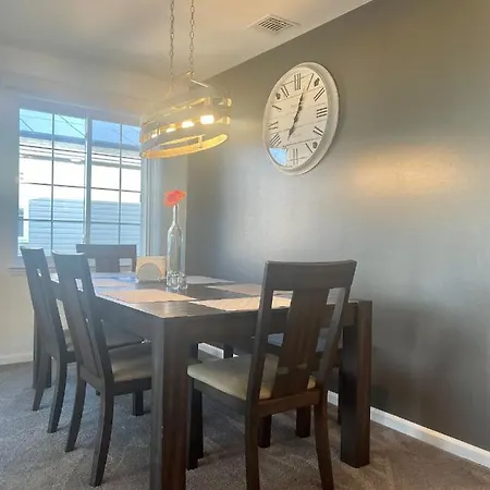 Apartment Decosta Homes New York
