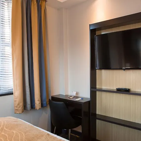 Hotel Madison Les