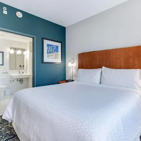 Vista Lic Hotel, Premier Collection By Western New York