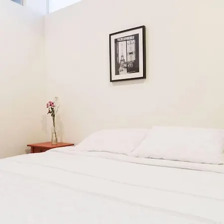 Union Square - Four Bedroom Condo-hotel Apartment New York