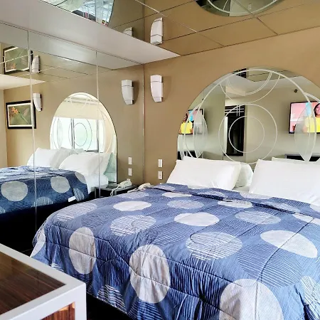 Hotel Brooklyn Broadway 4*