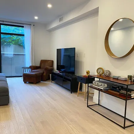 Private Garden Residence In Luxury Condominium Apartment New York