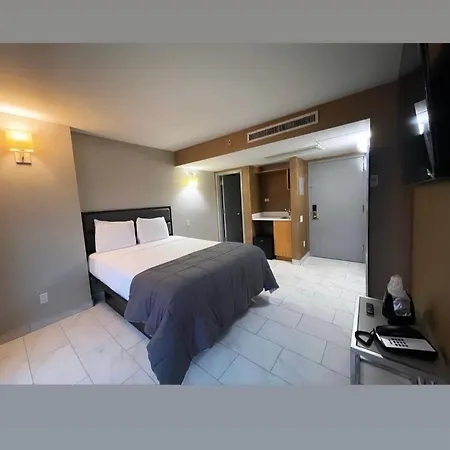 Hotel Henny