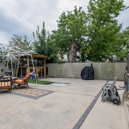 Holiday home Modern Cozy 3br Just 10 Mins From Jfk! *