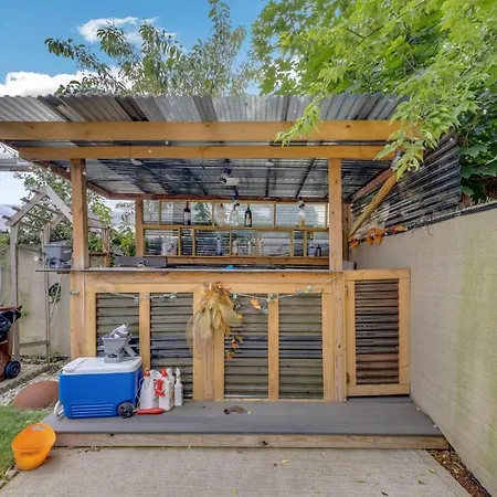 Modern Cozy 3br Just 10 Mins From Jfk! * New York