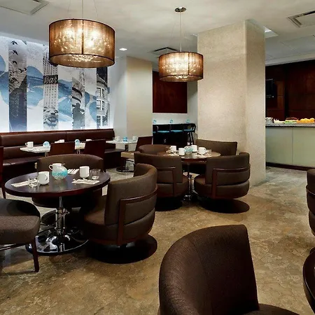 Hotel Distrikt City, Tapestry Collection By Hilton 4*