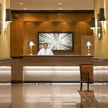 Newton Hotel