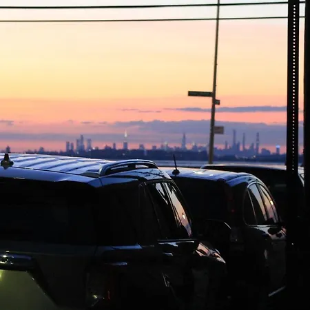 60s Surf Camper With Nyc Skyline View In Rockaway Chalet