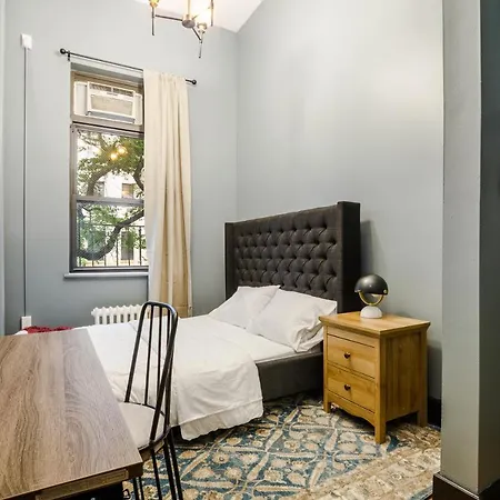 Hostel Lamartine Chelsea *