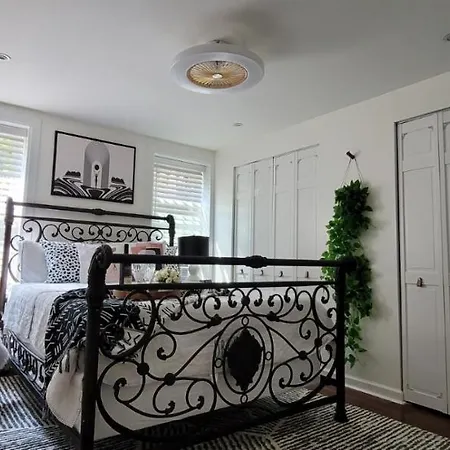 Homestay Luxe Brooklyn Getaway New York