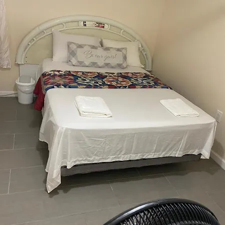 Guest house A Delightful In Queens New York