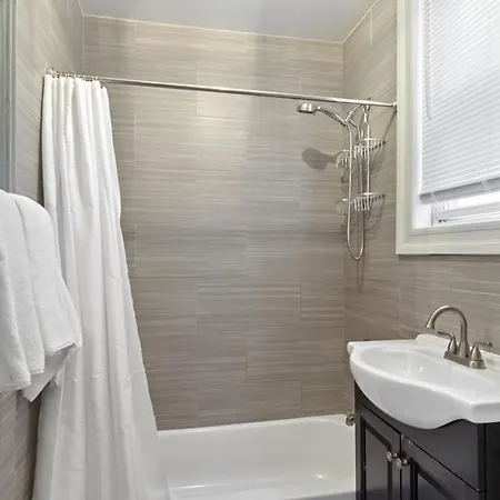 Apartment King Size Bed Fast Wifi 278mbps Bronx Zoo 2 Miles *