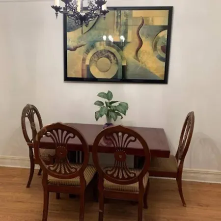 Cozy 2 Bedroom In Queens New York
