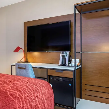 Comfort Jfk Airport Inn