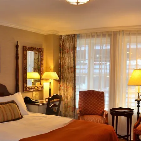 Hotel The Street 3*