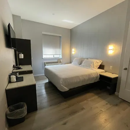 King Brooklyn Sunset Park Hotel 2*