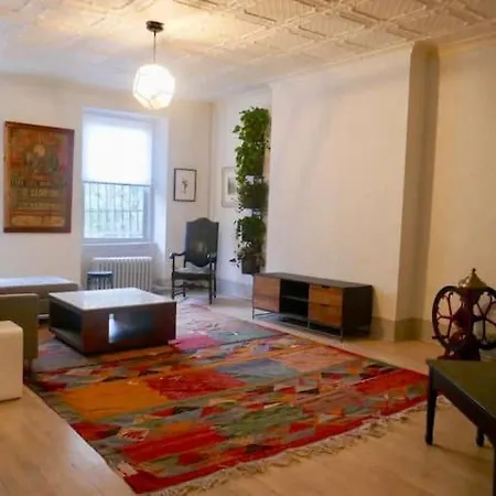 Hotel 1830's Historic Merchant House On The Park Les