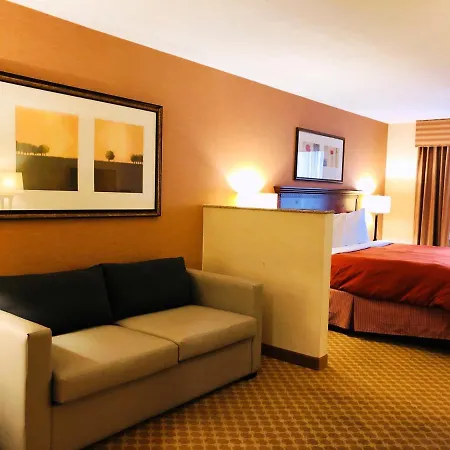 Queens County And Hotel 3*