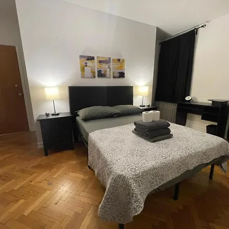 Upper Manhattan Bedrooms