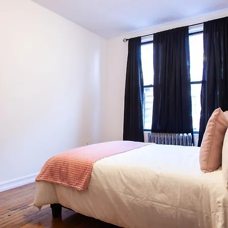 Upper Manhattan Bedrooms * New York