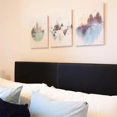 Hostel Upper Manhattan Bedrooms *