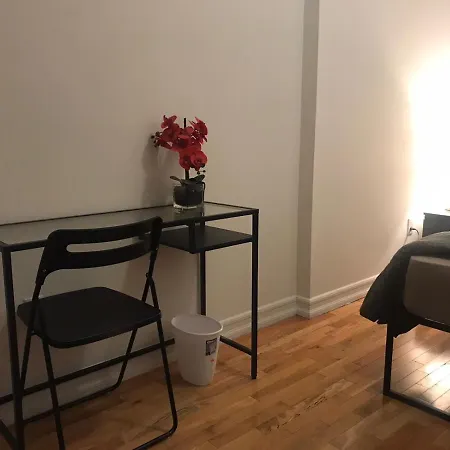 Upper Manhattan Bedrooms