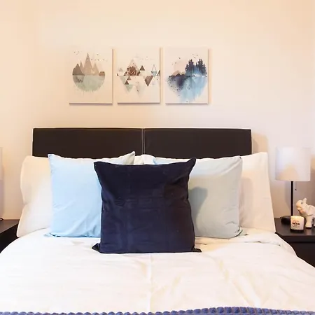 Upper Manhattan Bedrooms * New York