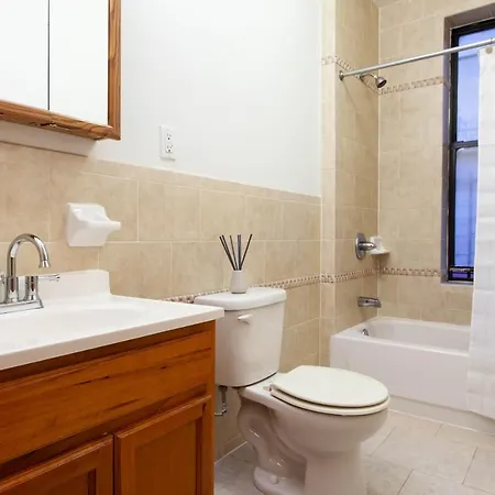 Upper Manhattan Bedrooms Hostel New York