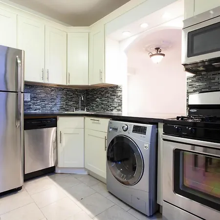 Upper Manhattan Bedrooms