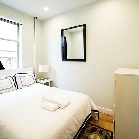 Lower East Side Loft: Soho-adjacent Renovated Haven New York