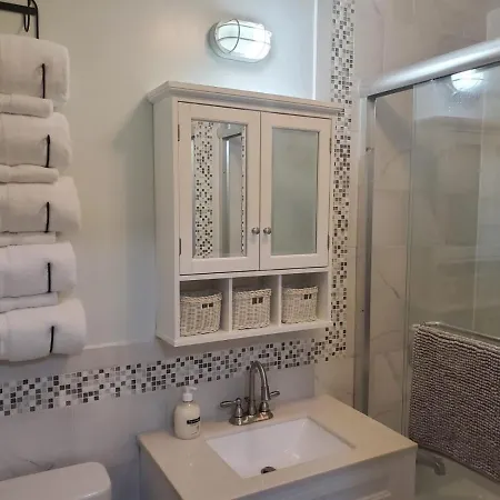 The Harlem Pearl Apartment New York