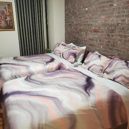 The Harlem Pearl * New York
