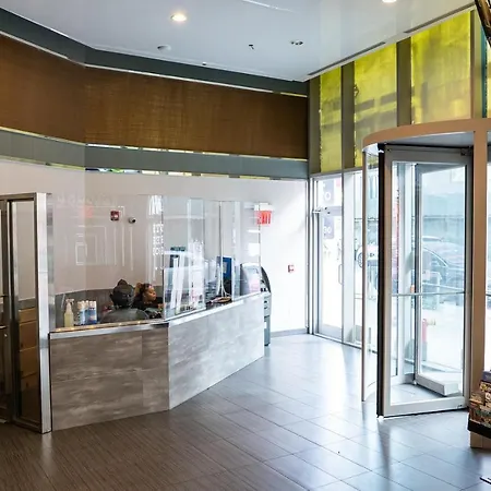 Hotel Henny 3*