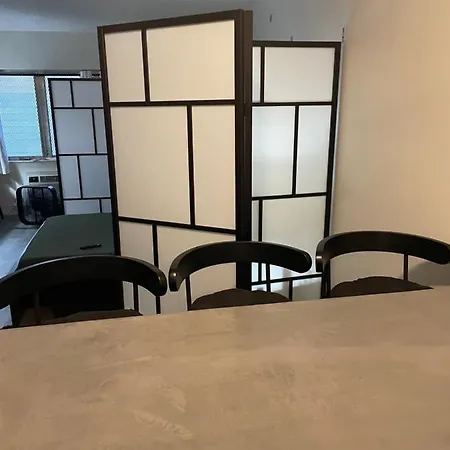 Brooklyn Blue House Hotel *