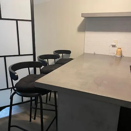 Brooklyn Blue House Hotel *