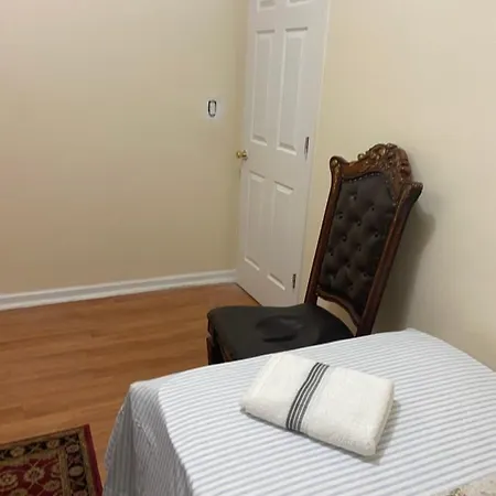Guest house A Beautiful In Queens