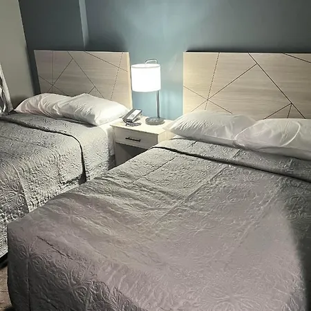 Deluxe & - Long Island Nyc