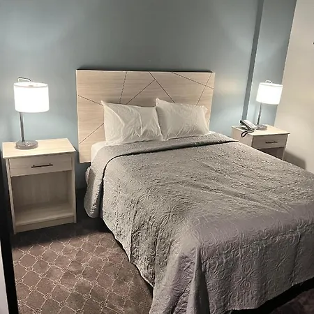 Hotel Deluxe & - Long Island Nyc