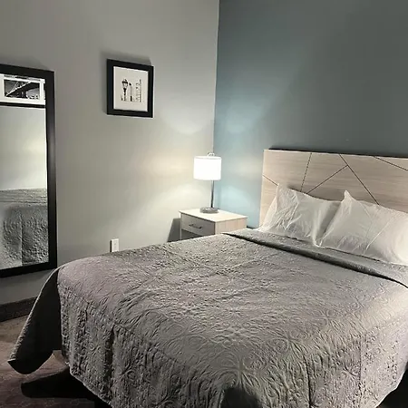 Deluxe & - Long Island Nyc