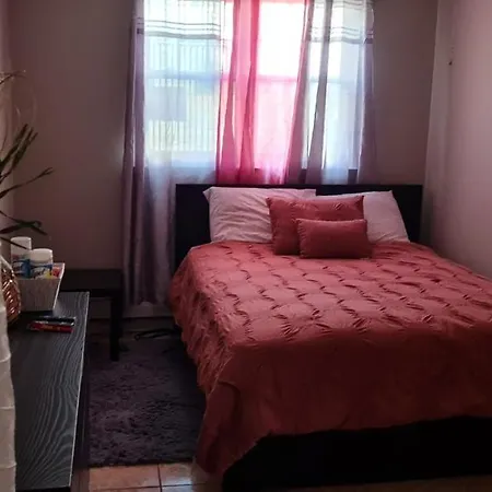 Guesthouse, Cozy Private *