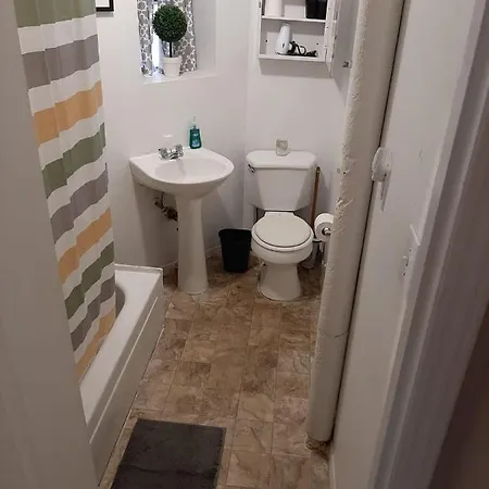Private Near Lincoln Center Hostel New York