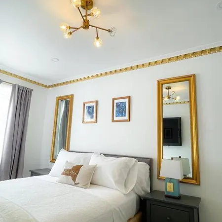 Luxurious Near Laguardia & Jfk