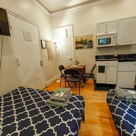 Apartment Hello Broadway