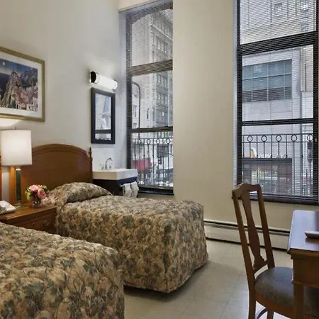 Americana Hotel