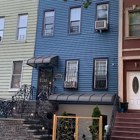 Apartment Charming In Bushwick New York