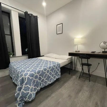 Nyc Manhattan Bedroom *