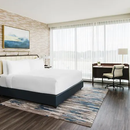 Hotel Hyatt Regency Jfk Airport At World 4*