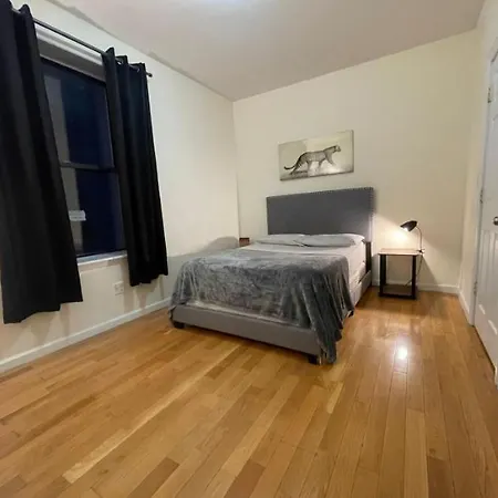 Nyc Manhattan Bedroom *