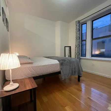 Nyc Manhattan Bedroom Hostel New York