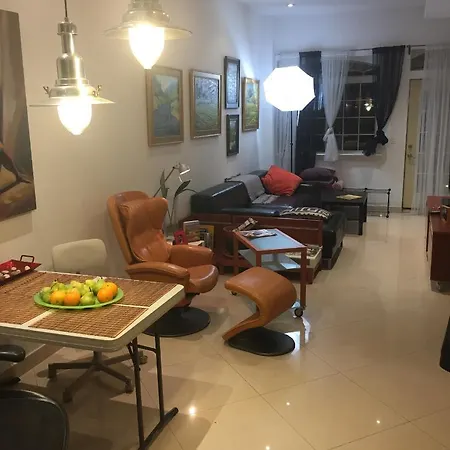 Brooklyn Artist Delight Homestay